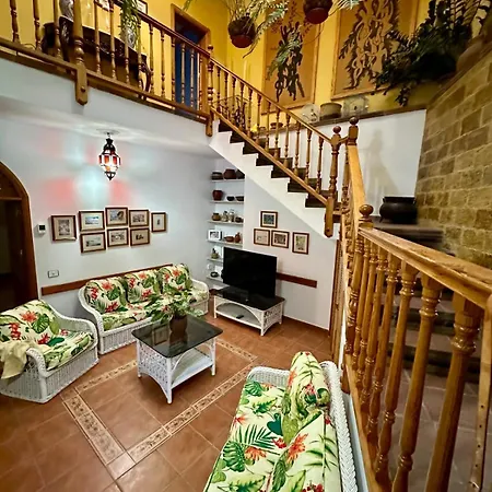 Holiday home Casa Loli Y *